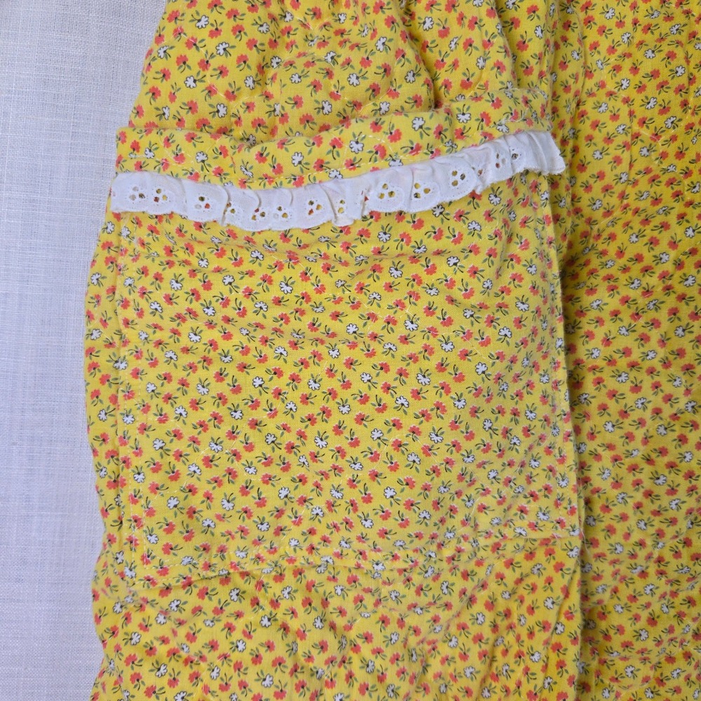 VTG Floral Robe Women's Quilted House Coat TALL Handmade Yellow Lace Pockets USA - Picture 9 of 9